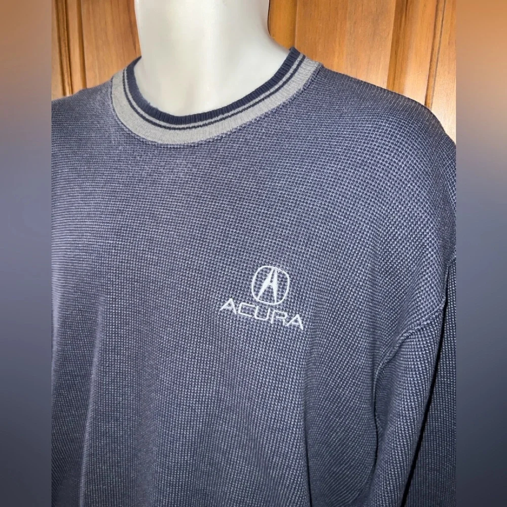 Acura - Picture 2 of 7